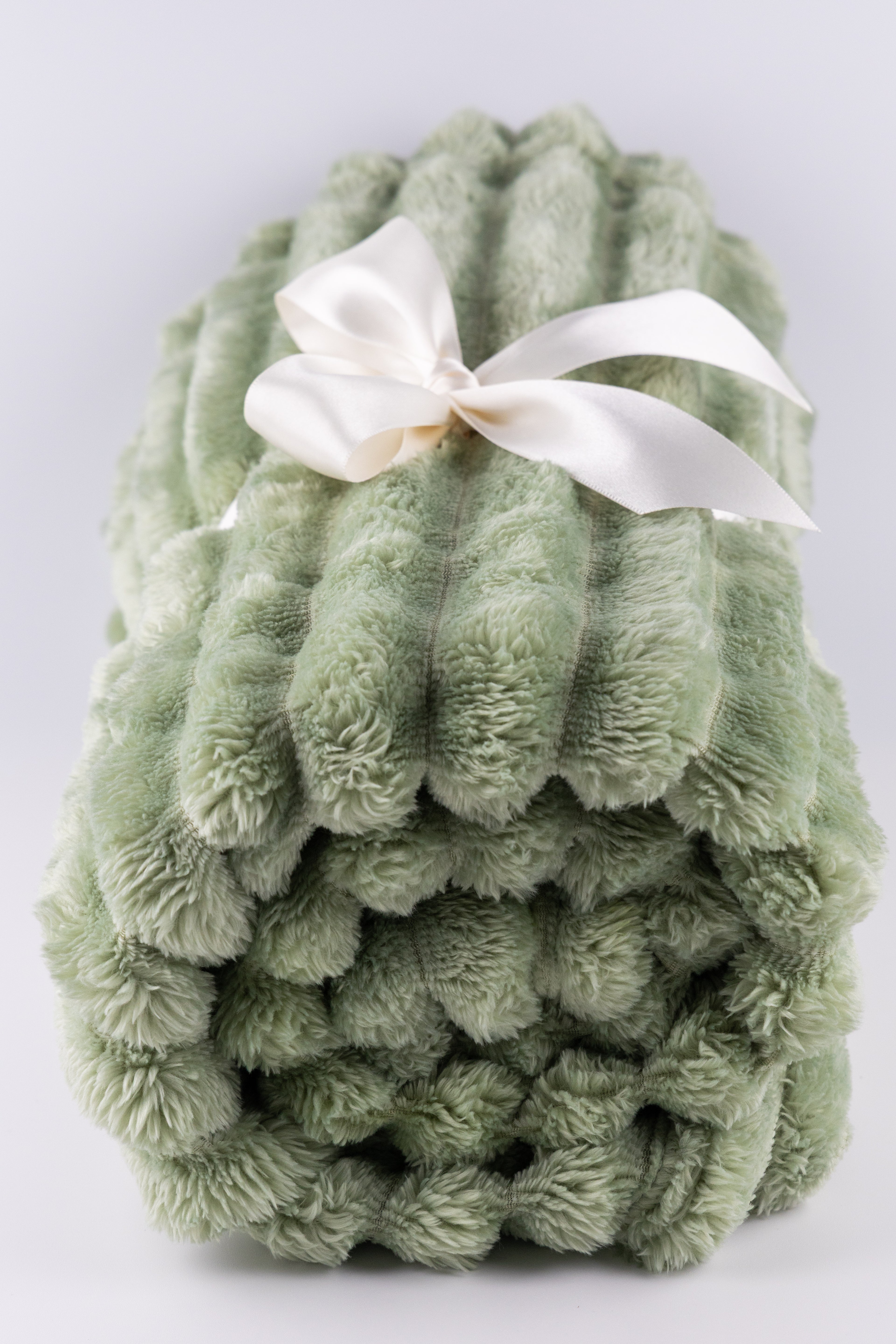 Signature Cozy Throw Green
